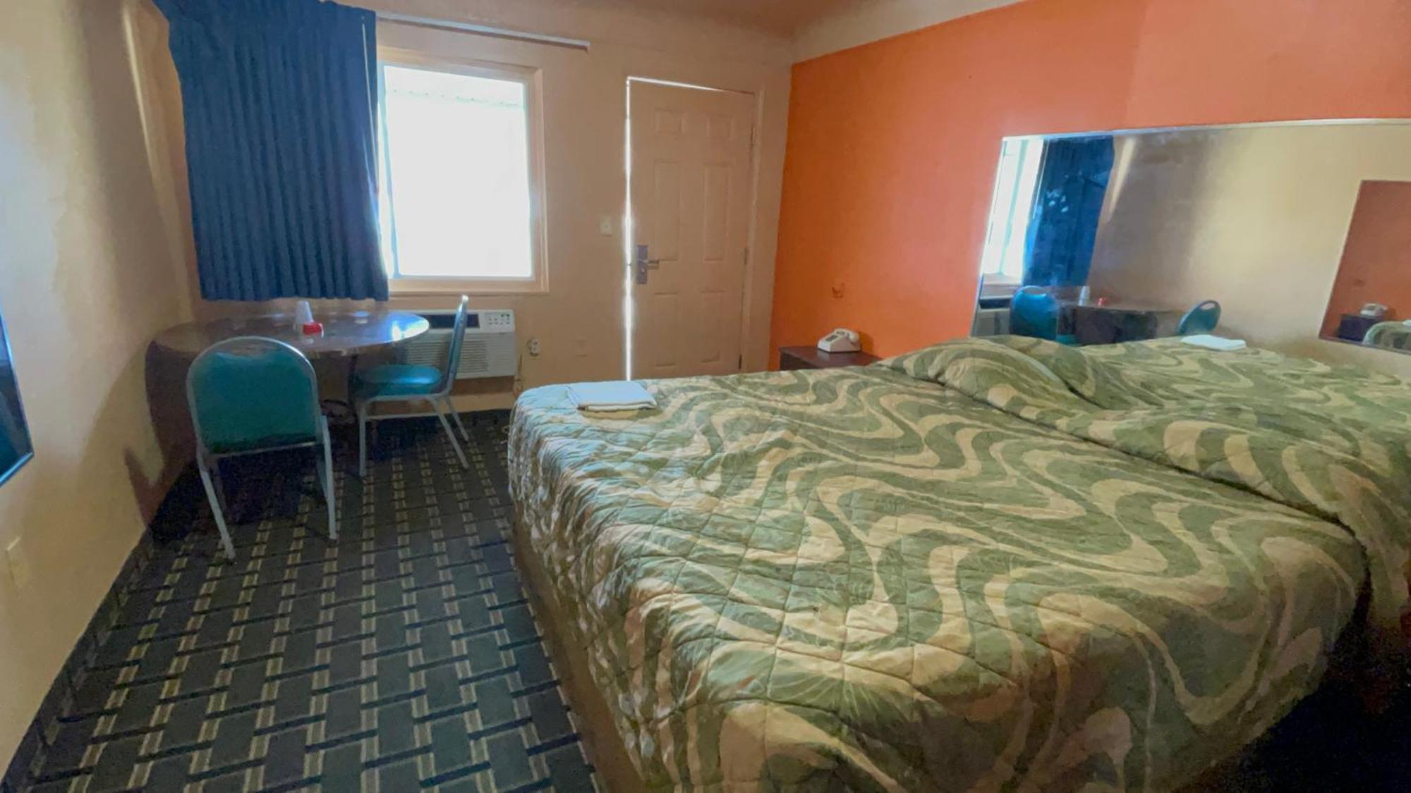 Deluxe Inn Motel Detroit Esterno foto